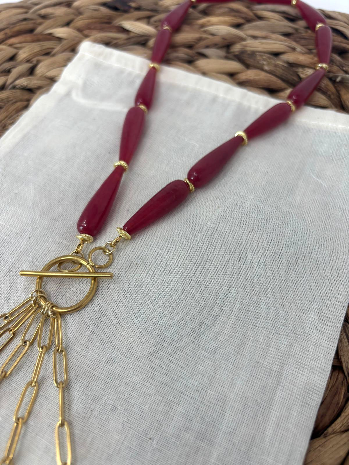 Scarlet Necklace image 3