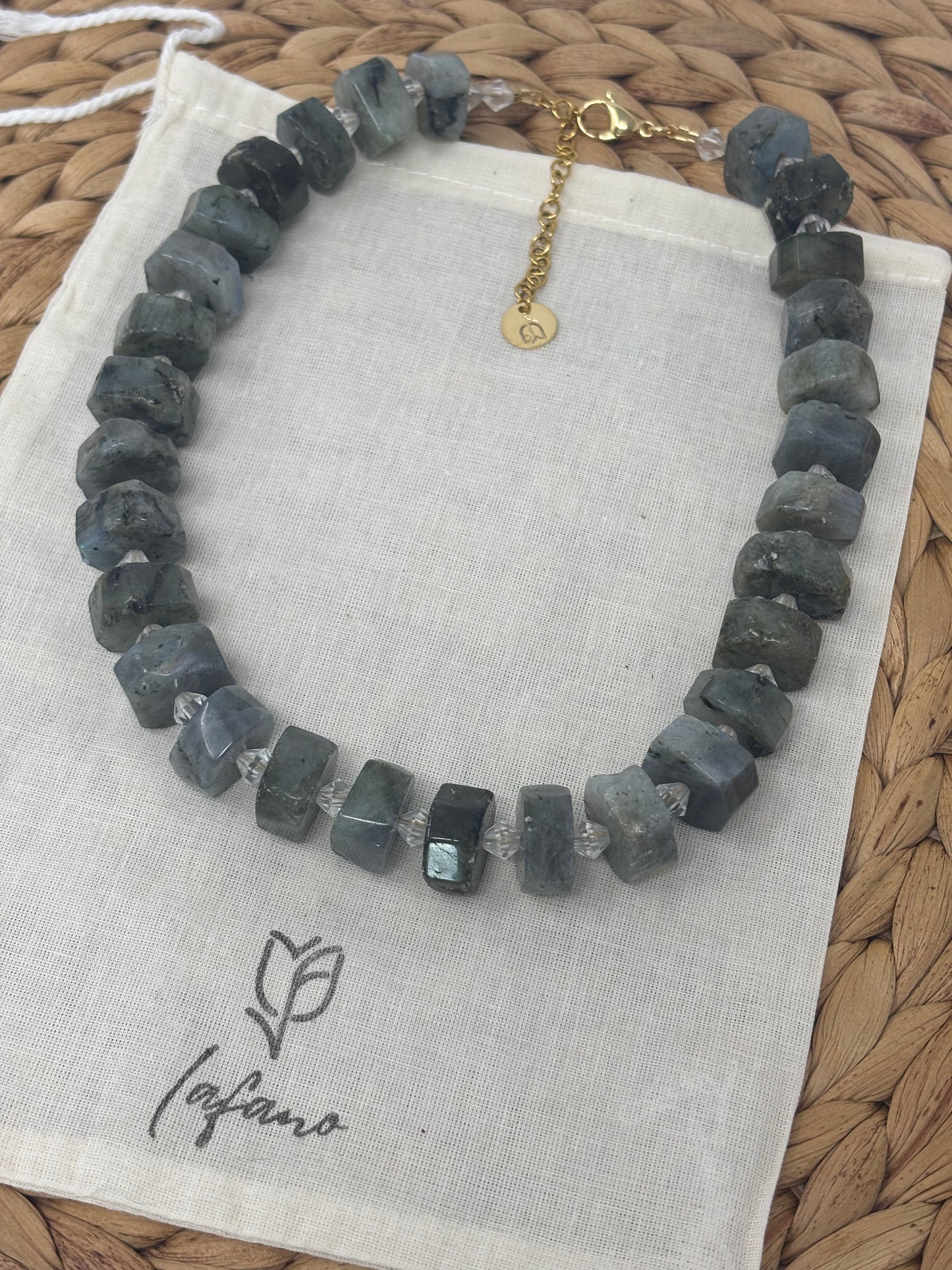 Paloma Gris Necklace