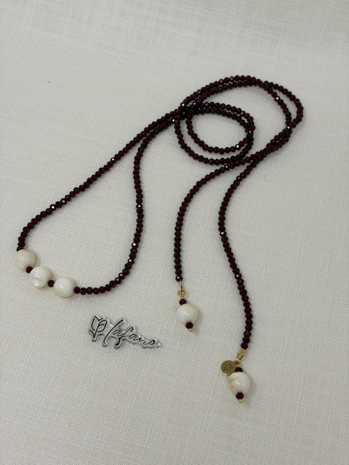 Betina Lariat