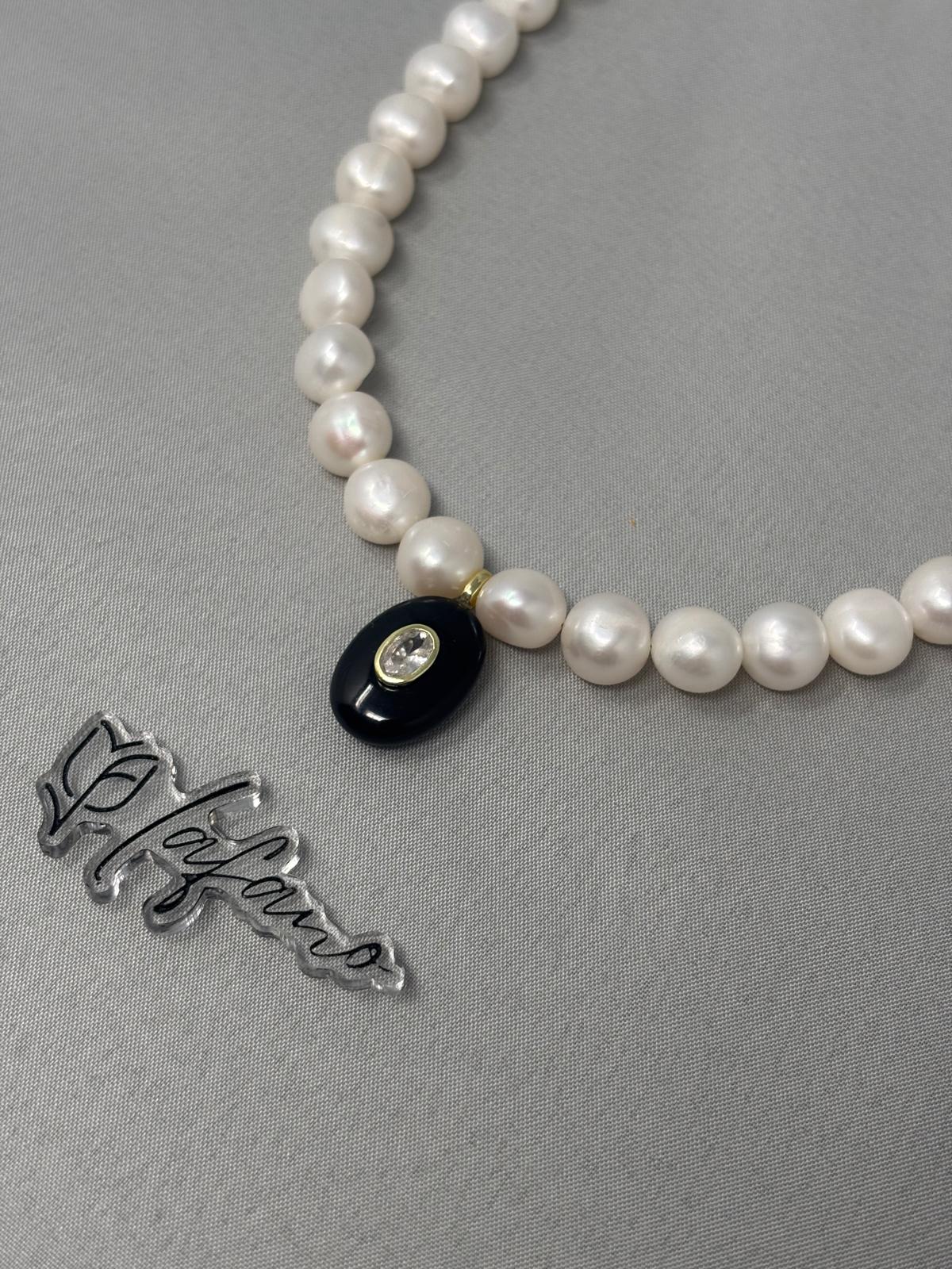 Lucía Necklace