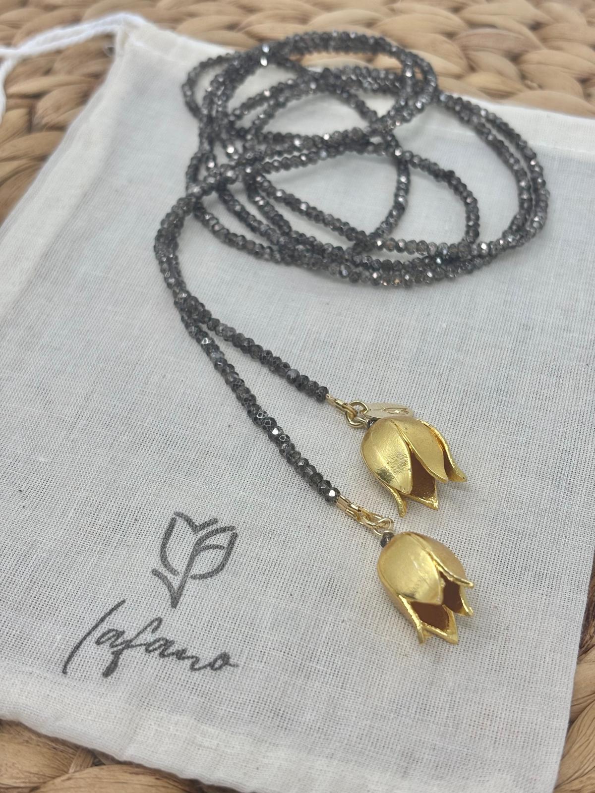 Tulip Lariat