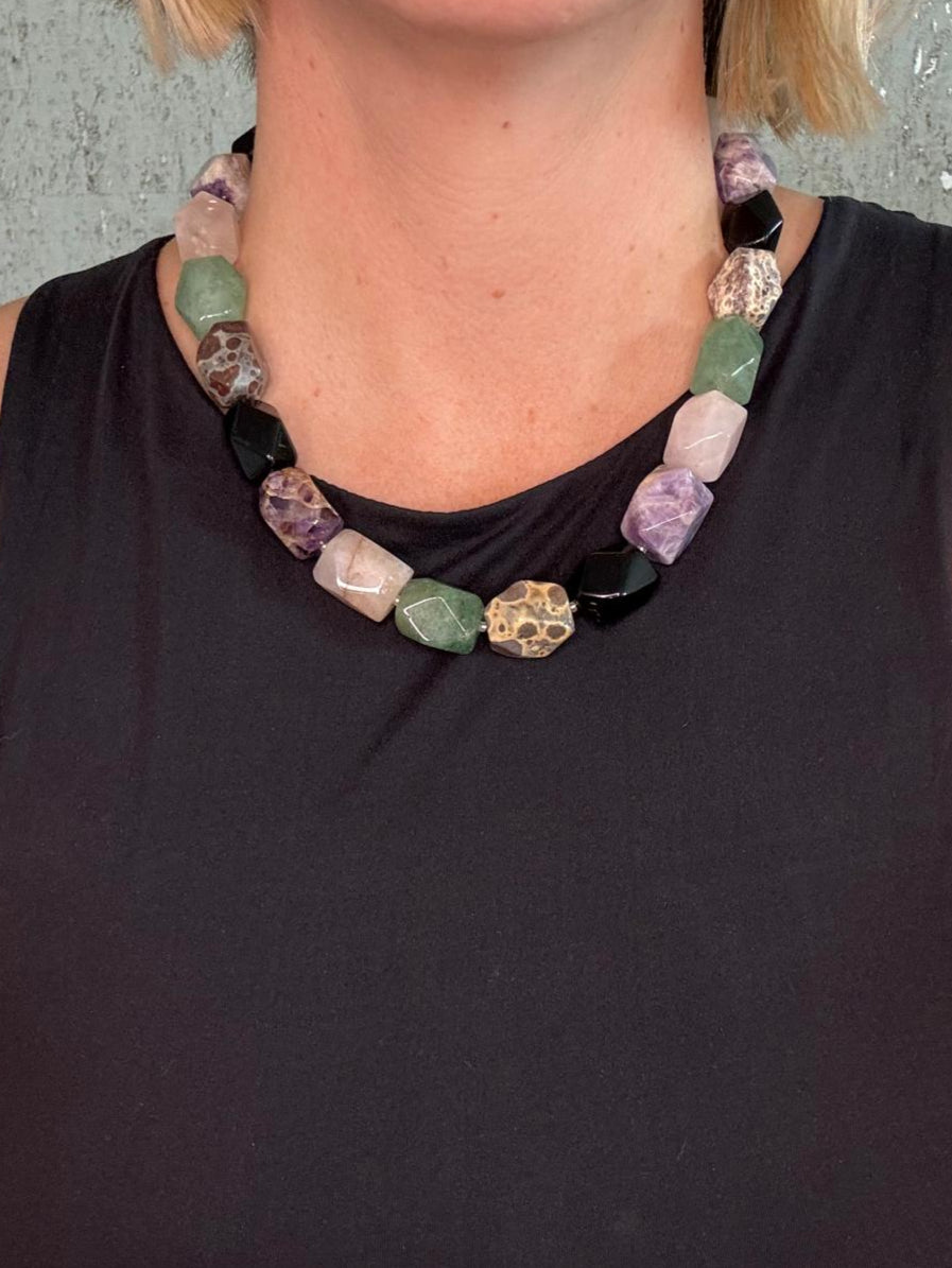 Eze Necklace